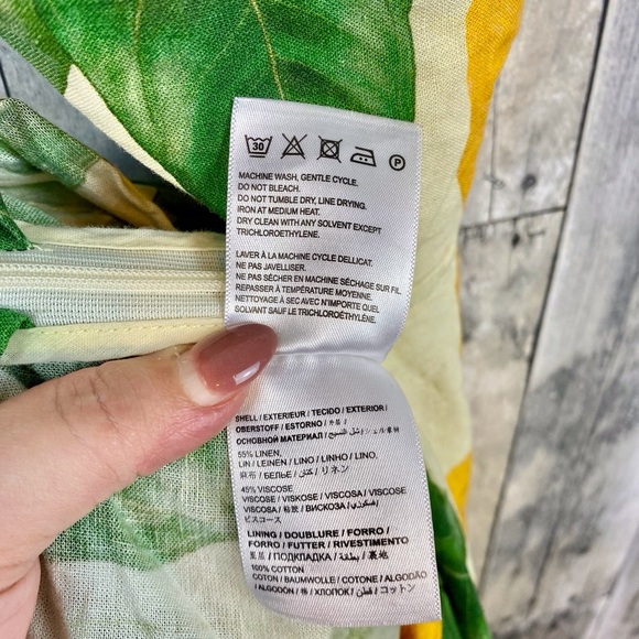 FARM Rio Cut Out Tie Back Romper In Botanical Motif Size Extra Small. - Picture 10 of 15